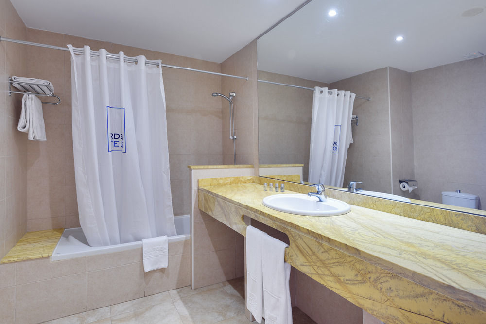 El Alquián Cabogata Beach Hotel מראה חיצוני תמונה