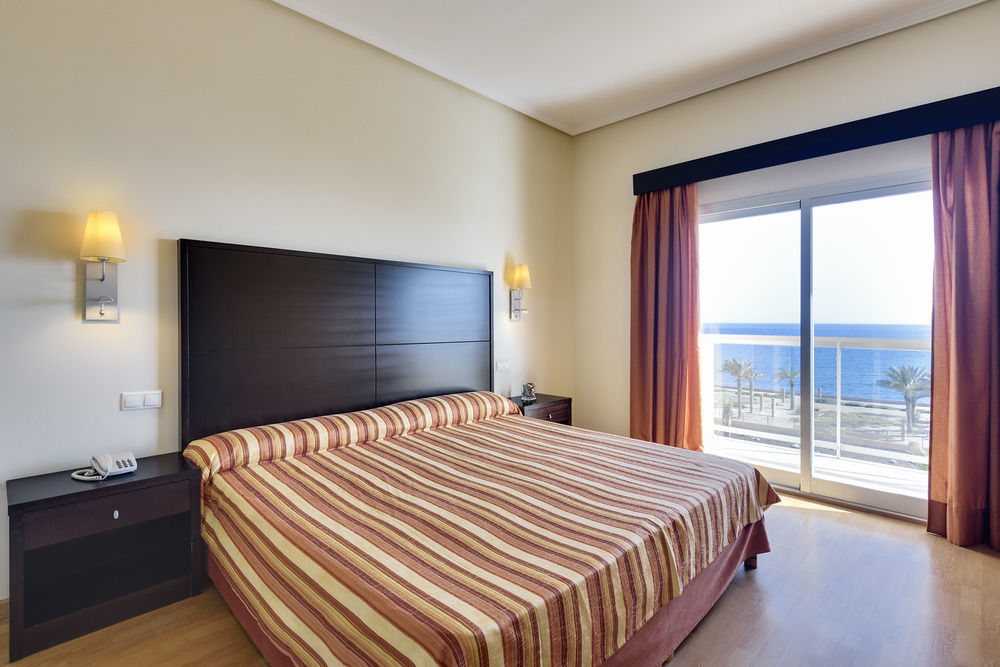 El Alquián Cabogata Beach Hotel מראה חיצוני תמונה